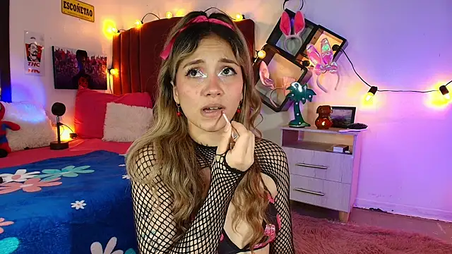 alisson zafiro  online show from 03.16.25