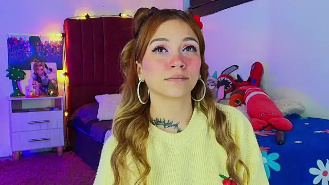 alisson zafiro  online show from 10.11.25