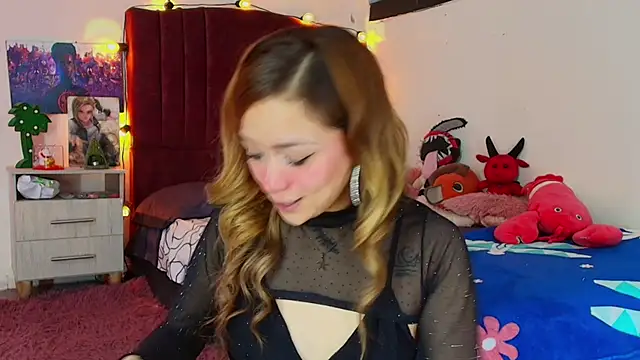 alisson zafiro  online show from 10.15.25