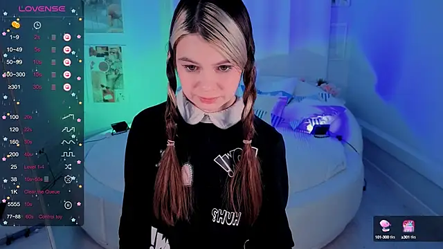 Lil Amelie online show from 09.27.25