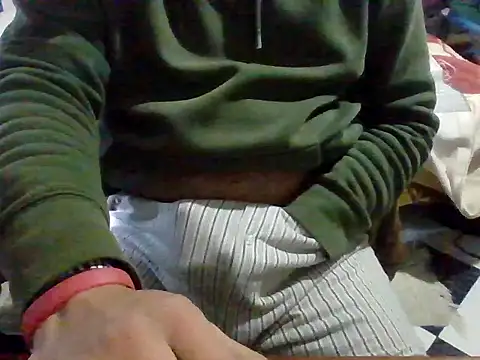 Snapshot of CummedCock chatting on 01.02.25 CummedCock online show from 01.02.25