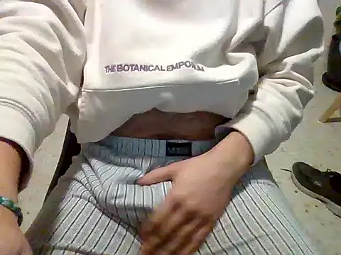 Snapshot of CummedCock chatting on 02.21.25 CummedCock online show from 02.21.25