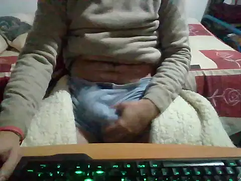 Snapshot of CummedCock chatting on 12.17.25 CummedCock online show from 12.17.25