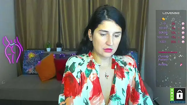 Snapshot of Alianna_Solo_Kisses chatting on 01.07.25 Alianna Solo Kisses online show from 01.07.25