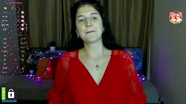 Snapshot of Alianna_Solo_Kisses chatting on 02.03.25 Alianna Solo Kisses online show from 02.03.25