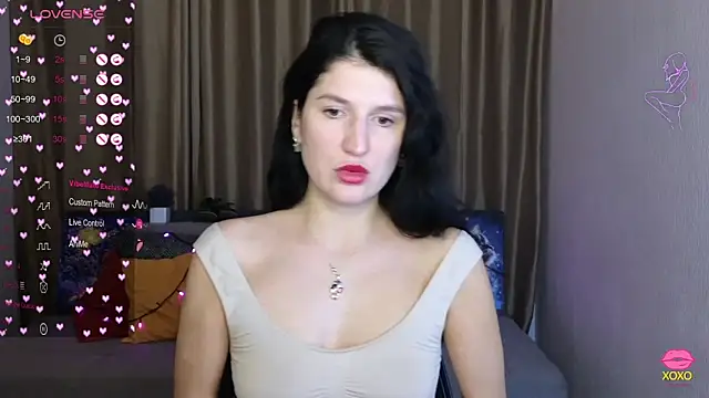 Snapshot of Alianna_Solo_Kisses chatting on 02.27.25 Alianna Solo Kisses online show from 02.27.25