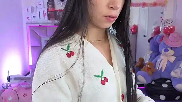 Snapshot of AriadnaCappelletty chatting on 12.02.25 AriadnaCappelletty online show from 12.02.25