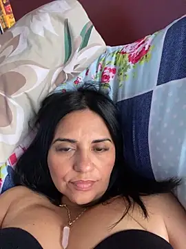 paolagomez  online show from 12.29.24