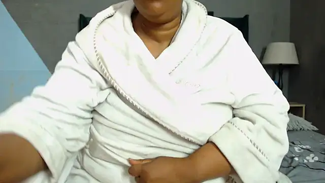 Snapshot of Jabbabuttxxx chatting on 05.24.26 Jabbabuttxxx online show from 05.24.26