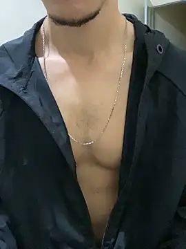 Snapshot of Hsavio chatting on 03.03.25 Hsavio online show from 03.03.25