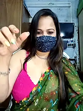 Snapshot of albelasummi702 chatting on 12.02.24 albelasummi702 online show from 12.02.24