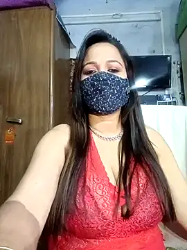 Snapshot of albelasummi702 chatting on 12.02.24 albelasummi702 online show from 12.02.24