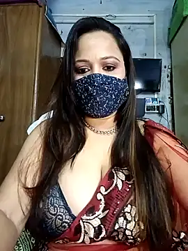 Snapshot of albelasummi702 chatting on 12.09.24 albelasummi702 online show from 12.09.24