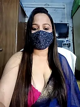 Snapshot of albelasummi702 chatting on 12.25.24 albelasummi702 online show from 12.25.24