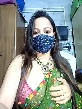 Snapshot of albelasummi702 chatting on 01.01.25 albelasummi702 online show from 01.01.25