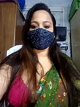 Snapshot of albelasummi702 chatting on 02.02.25 albelasummi702 online show from 02.02.25