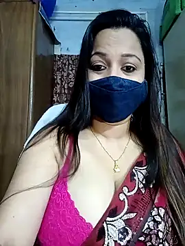 Snapshot of albelasummi702 chatting on 02.12.25 albelasummi702 online show from 02.12.25