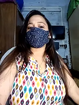 Snapshot of albelasummi702 chatting on 02.14.25 albelasummi702 online show from 02.14.25