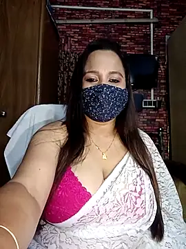 Snapshot of albelasummi702 chatting on 02.20.25 albelasummi702 online show from 02.20.25