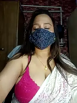 Snapshot of albelasummi702 chatting on 02.20.25 albelasummi702 online show from 02.20.25