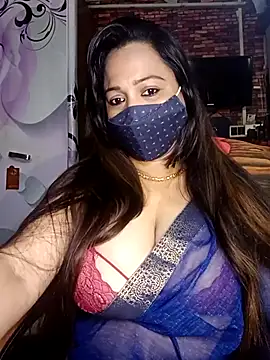 Snapshot of albelasummi702 chatting on 11.14.25 albelasummi702 online show from 11.14.25