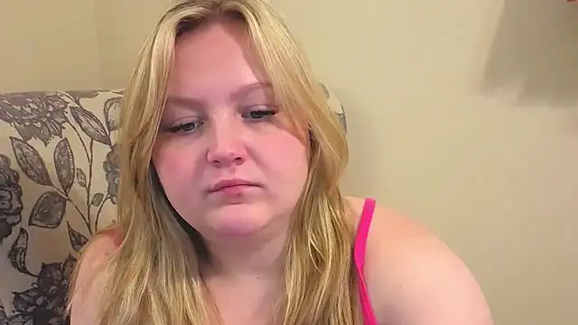 PhatAssBlond online show from 04.18.26