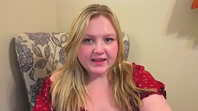 PhatAssBlond online show from 04.19.26