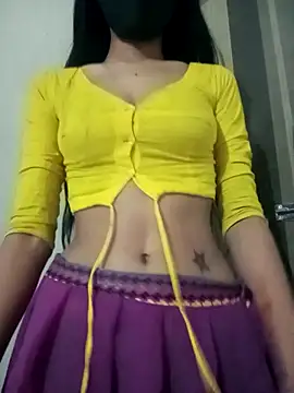 Raya-Moni online show from 12.19.25