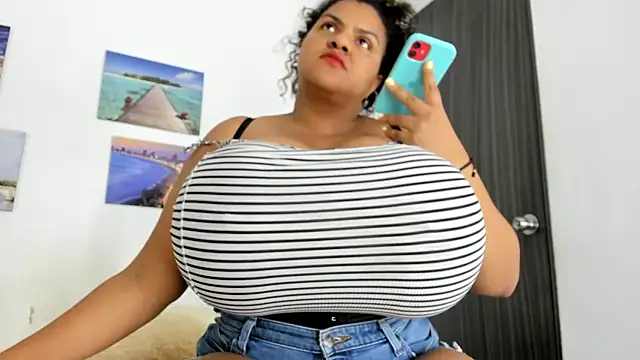 bigmom69  online show from 11.14.25