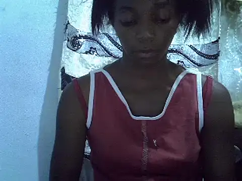 Snapshot of ElianeHot chatting on 01.12.25 ElianeHot online show from 01.12.25