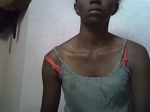 Snapshot of ElianeHot chatting on 02.26.25 ElianeHot online show from 02.26.25