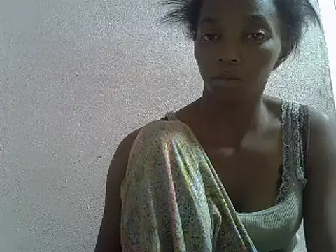 Snapshot of ElianeHot chatting on 03.19.25 ElianeHot online show from 03.19.25