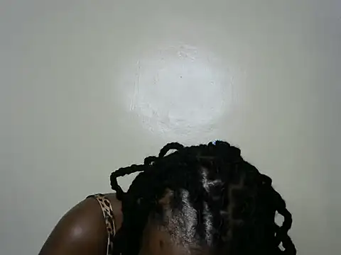 Snapshot of Rasta_tattooed chatting on 09.13.25 Rasta tattooed online show from 09.13.25