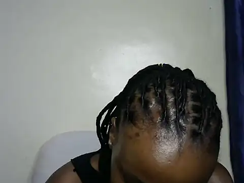 Snapshot of Rasta_tattooed chatting on 10.01.25 Rasta tattooed online show from 10.01.25