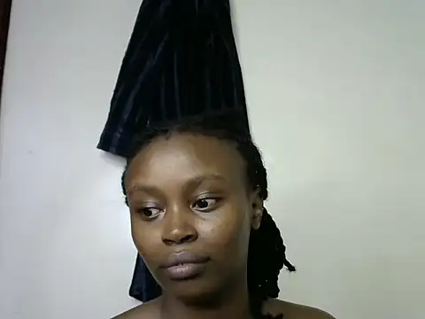 Snapshot of Rasta_tattooed chatting on 11.05.25 Rasta tattooed online show from 11.05.25