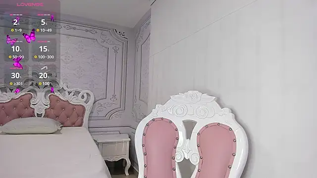 Snapshot of abby_adams20 chatting on 12.23.24 abby adams20 online show from 12.23.24