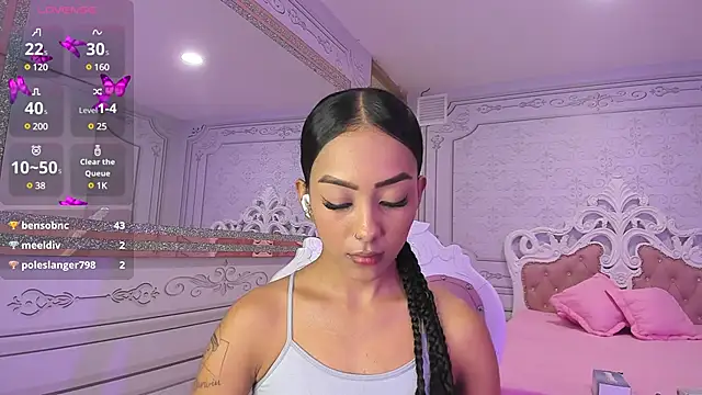 Snapshot of abby_adams20 chatting on 12.27.24 abby adams20 online show from 12.27.24