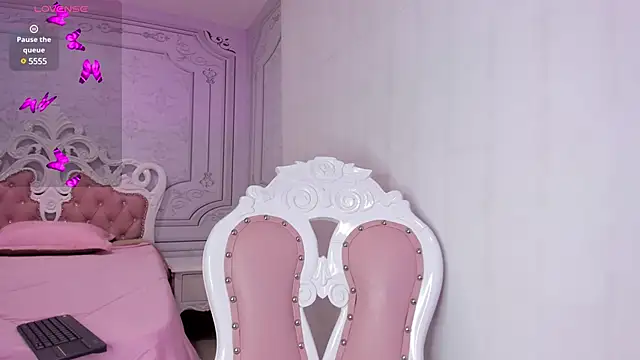 Snapshot of abby_adams20 chatting on 02.18.25 abby adams20 online show from 02.18.25