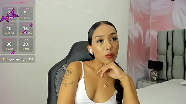 Snapshot of abby_adams20 chatting on 03.05.25 abby adams20 online show from 03.05.25