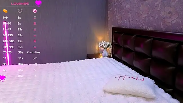 babyleilaa online show from 10.04.25