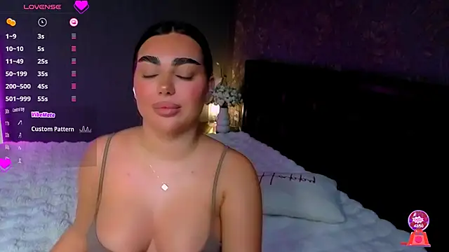 babyleilaa online show from 11.30.25