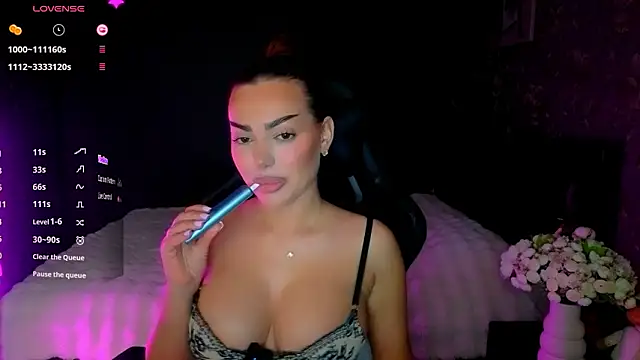 babyleilaa online show from 02.17.26