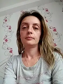 SophyGirl online show from 03.24.26