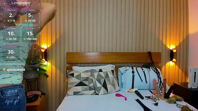 luciana ballesteros  online show from 01.25.25