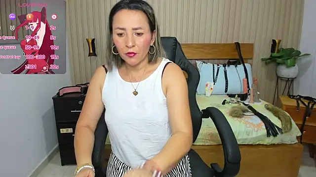 luciana ballesteros  online show from 02.11.25