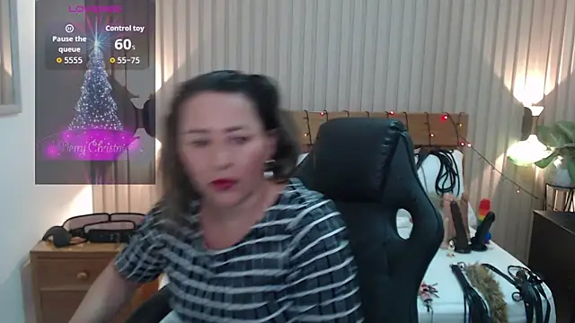 luciana ballesteros  online show from 12.01.25