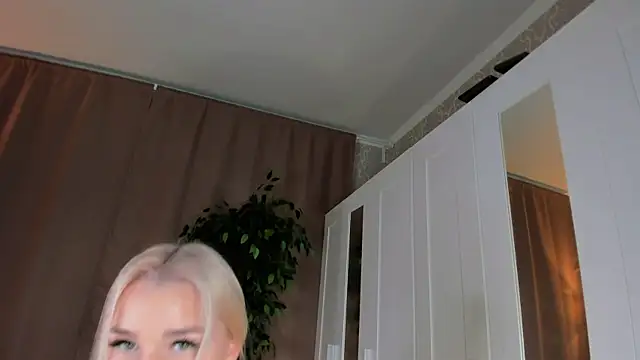 FrauSophia online show from 02.01.25