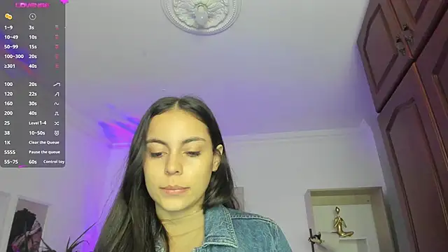 Aleejaa   online show from 02.12.25