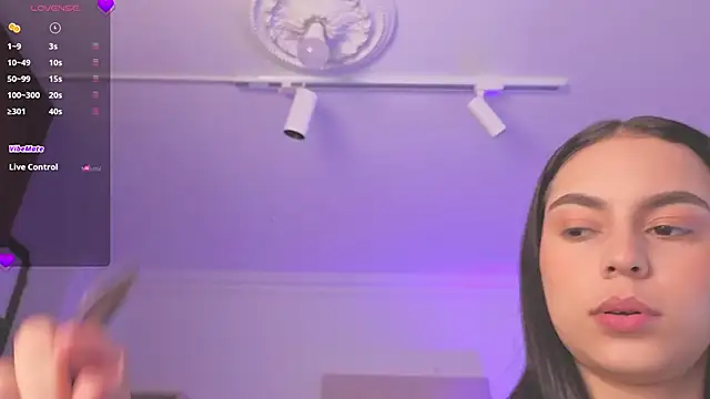 Aleejaa   online show from 12.05.25