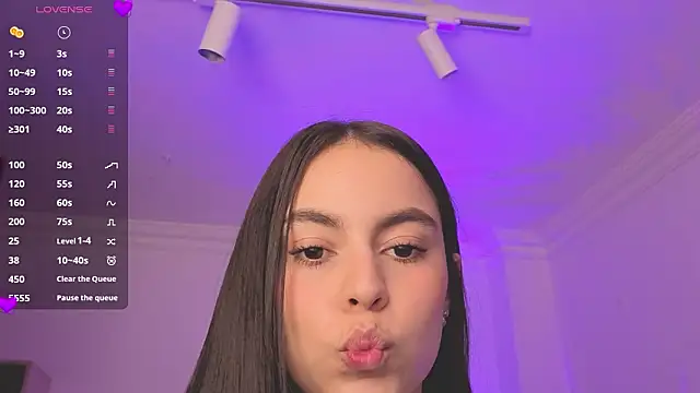 Aleejaa   online show from 03.10.26